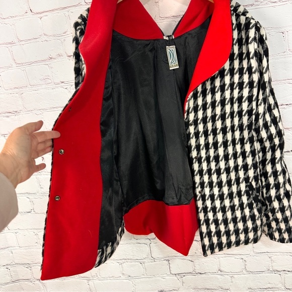 Women’s Black White Houndstooth Jacket pea coat Red fleece lining size small - Picture 6 of 15